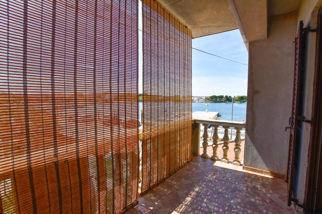 Apartments Marica Sukošan Exterior foto